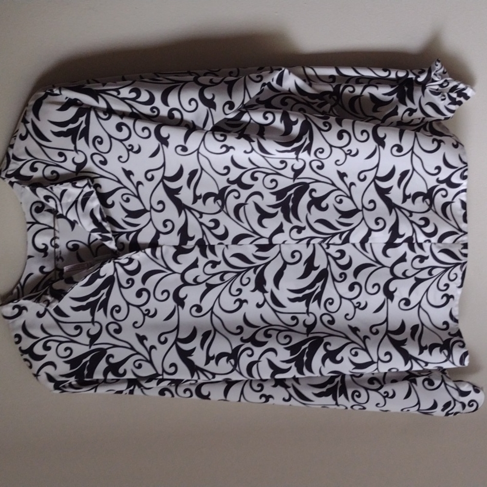 Women's Top CC Courtenay QVC Size 4